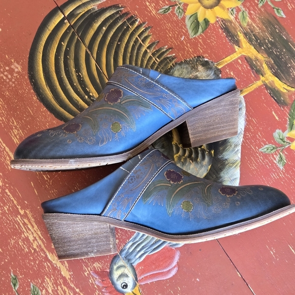 L'Artiste Spring Step Zoozi Western Leather Slipon Mules Shoes Rhinestone Buckle - Picture 4 of 12